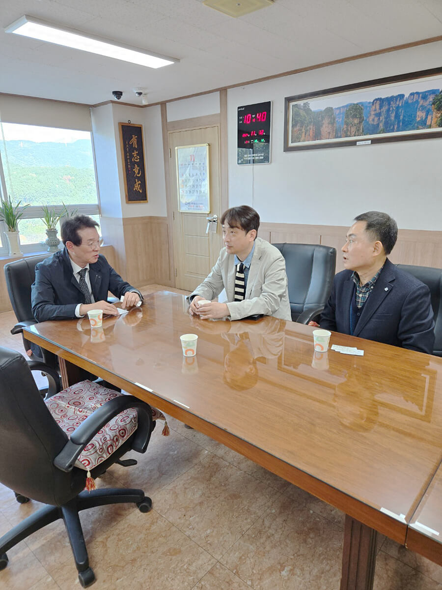첨부파일